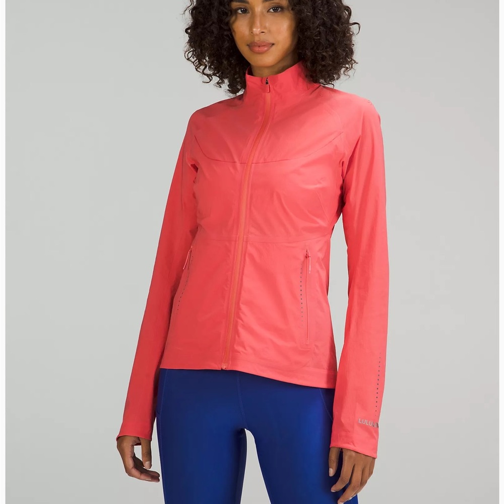 Lululemon windbreaker